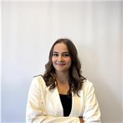 Le meilleur moyen d'apprendre à apprendre, c'est encore d'apprendre. Alors je suis ravie de proposer mes services !